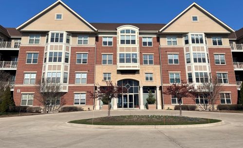 4120 Lake Dr, Milwaukee WI  53211-1719 exterior