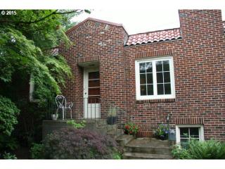 2743 Thurman St, Portland, OR 97210-2252