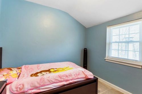 883 Stevendale Dr, Pittsburgh PA  15221-3926 exterior