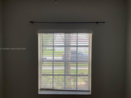 10450 19th St, Hollywood FL  33025-1786 exterior