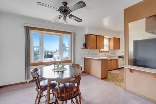 6007 47 Ave, Kenosha WI 53142-1319 exterior