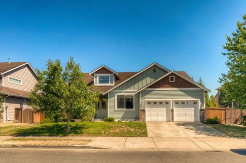 805 Williams St, Ohop, WA 98360-7411