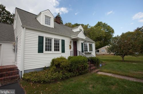 400 Prospect Ave, Yardley, PA 19067-2226