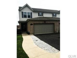640 Buckingham Dr, Northampton, PA 18067-8707