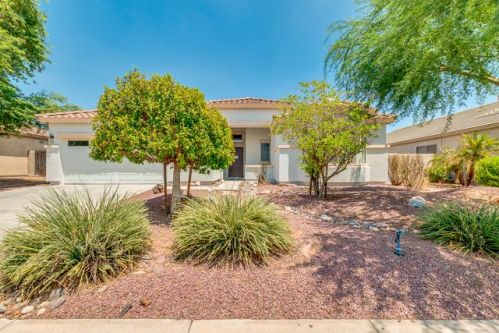 991 Buckaroo Ln, Gilbert, AZ 85234-2215