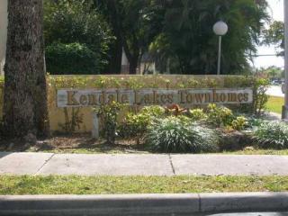 8645 137th Ave, Miami, FL 33183-4076