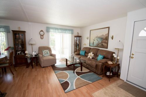 6613 Silver Springs Ct, Citrus Heights, CA 95621-3547