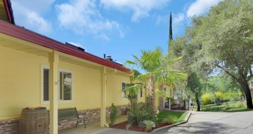 18883 Hummingbird Dr, Lake Wildwood CA  95946-9694 exterior