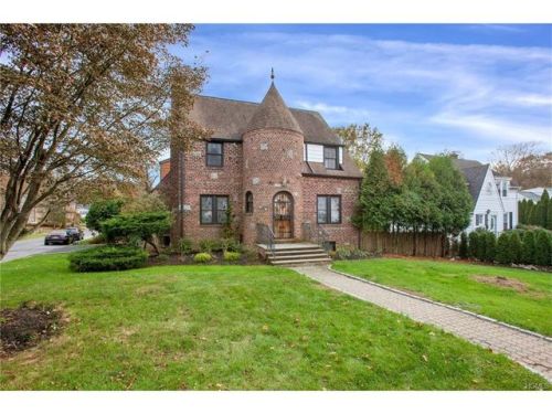 51 Shelly Ave, Hartsdale, NY 10530-1006
