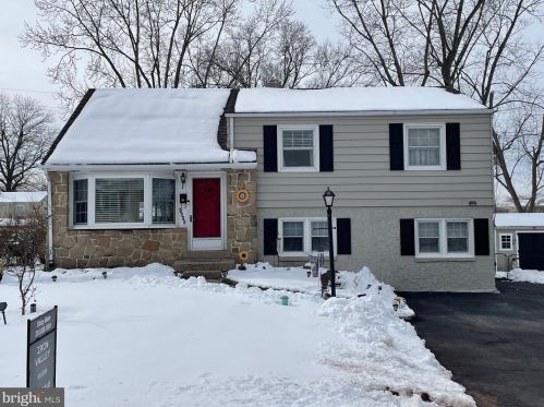 1050 Pross Rd, Lansdale, PA 19446-4227