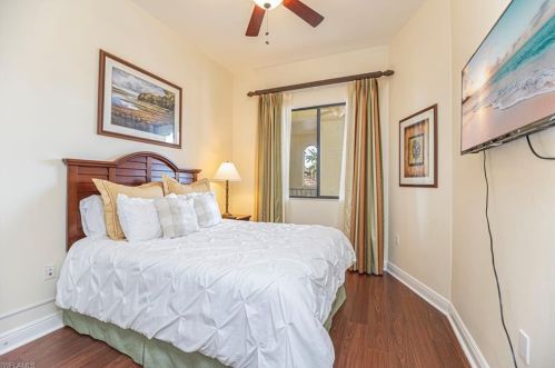 1005 Sandpiper St, Naples FL  34102-0616 exterior