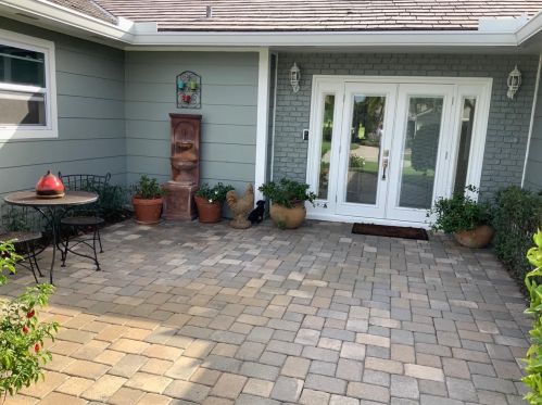 5 Holly Dr, Boynton Beach, FL 33436-5568