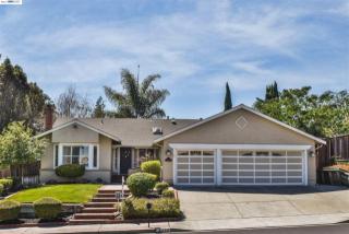8256 Rhoda Ave, Pleasanton, CA 94568-1004