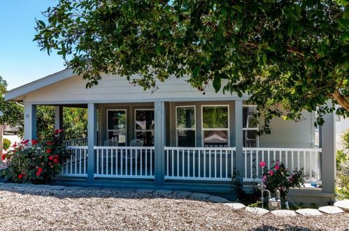 188 Terrace Way, Lake Nacimiento, CA 93446-5933