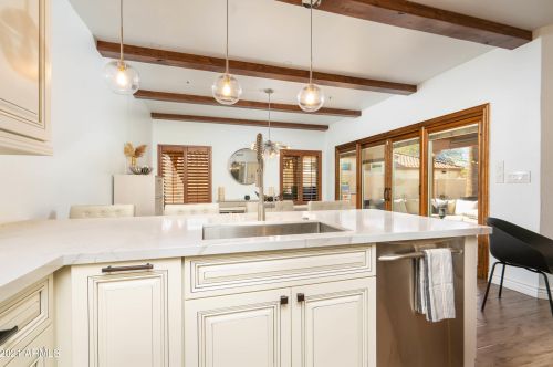 10301 Celtic Dr, Scottsdale AZ  85260-7285 exterior