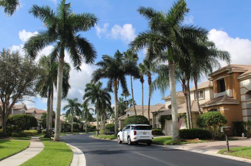 10836 Grande Blvd, West Palm Beach, FL 33412-1330