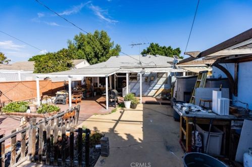 13809 Cornuta Ave, Bellflower CA 90706-4812 exterior