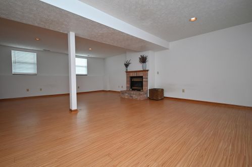 1468 Afton Dr, Florence KY  41042-8510 exterior