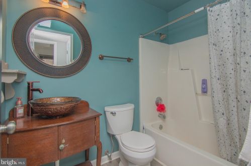 104 Antietam Dr, Locust Grove VA  22508-5160 exterior