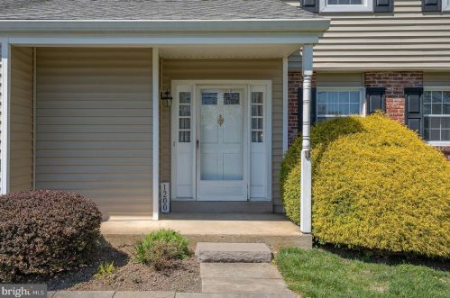 1200 Old Lancaster Rd, Berwyn, PA 19312-2600