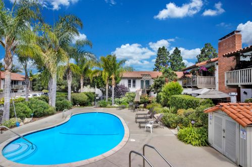 2630 State St, Santa Barbara CA  93105-3576 exterior