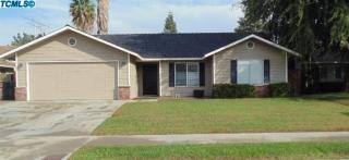 1746 Paradise Ave, Tulare, CA 93274-8410