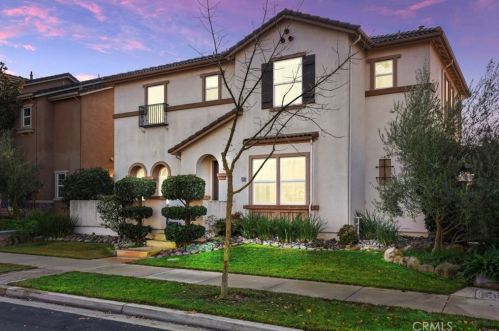 2383 Greger St, Valley Home, CA 95361-8299