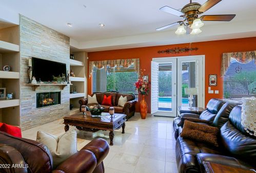 6860 Amber Sun Dr, Scottsdale AZ 85266-7034 exterior