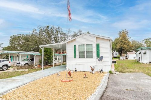 34949 Fraser St, Dade City, FL 33523-8716