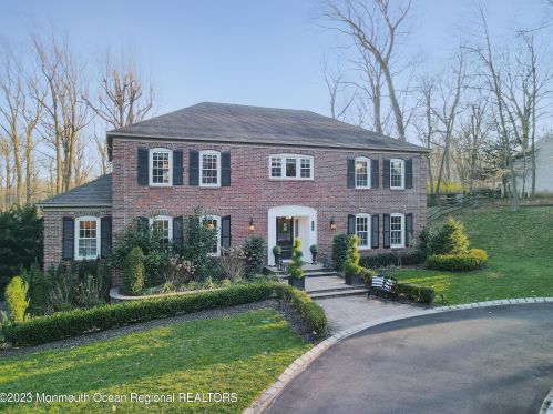 162 Borden Rd, Middletown NJ  07748-3050 exterior