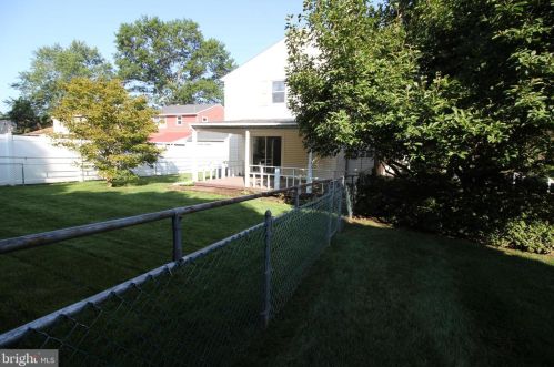 502 6th St, Lansdale PA  19446-2742 exterior