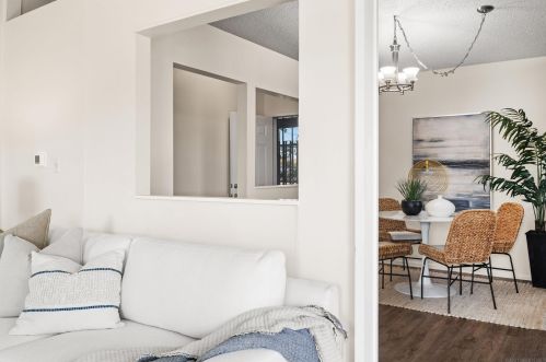 4551 Mount La Platta Pl, San Diego CA 92117-3045 exterior