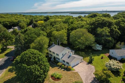 45 Crosswynds Dr, South Kingstown, RI 02874-2405
