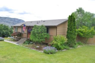1018 Central Ave, Oroville, WA 98844-9399