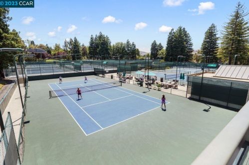 2145 Myrtle Beach Ln, Danville CA  94526-6213 exterior