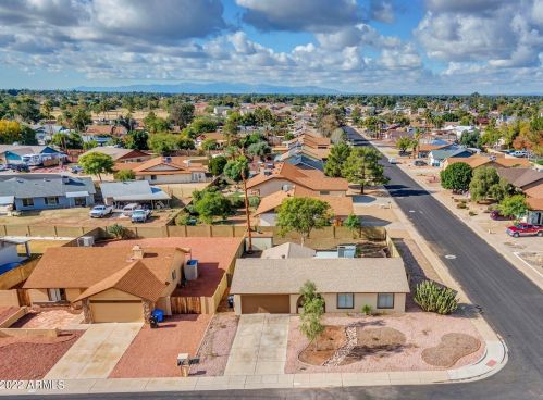 16294 29th Dr, Phoenix, AZ 85045-2278