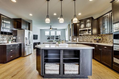 5095 Juneau Ln, Minneapolis, MN 55446-3796