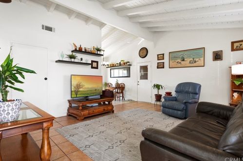 342 Santo Dr, San Jacinto CA  92583-4718 exterior