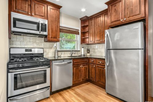 22 West Blvd, East Rockaway NY  11518-2518 exterior