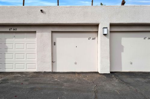 67645 Natoma Dr, Cathedral City CA  92234-7407 exterior