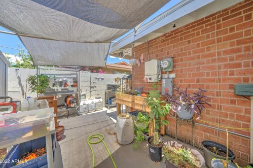 7830 17 Ave, Phoenix AZ 85023-2569 exterior