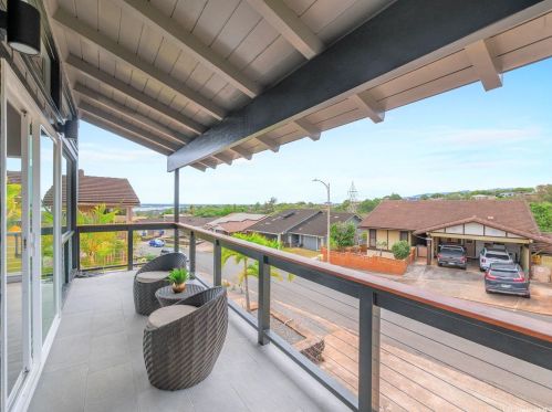 981687 Kiawe St, Aiea HI  96701-1737 exterior