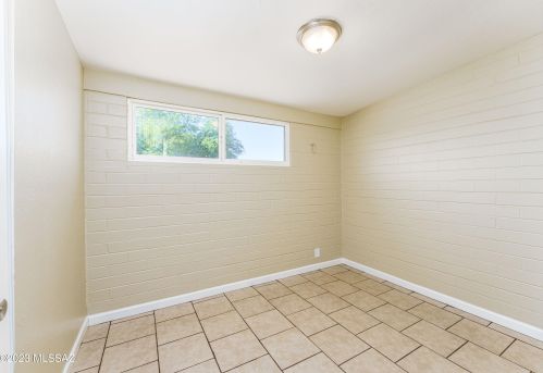 8409 Mary Dr, Tucson AZ  85730-2038 exterior