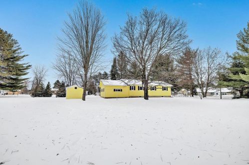 1205 Electra St, Crivitz, WI 54114-1417