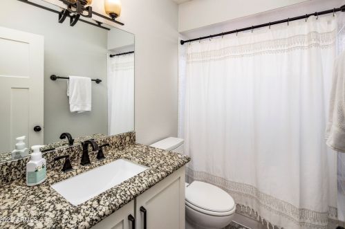 5931 Spring Rd, Scottsdale AZ 85254-3349 exterior