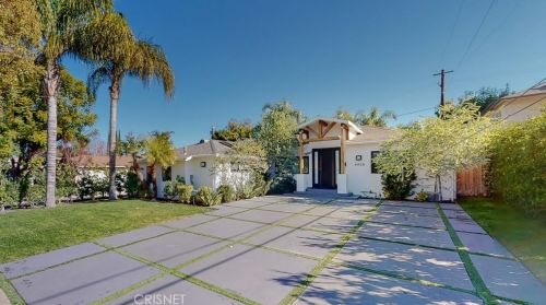 4938 Alonzo Ave, Van Nuys, CA 91316-3608