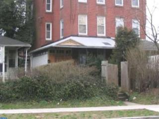 6416 Elmwood Ave, Philadelphia PA  19142-3110 exterior