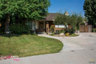 5313 Deville Ct, Bakersfield, CA 93308-7722