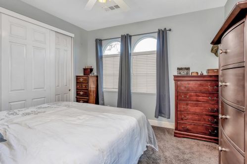 3003 La Vina Cir, Los Banos CA  93635-9497 exterior