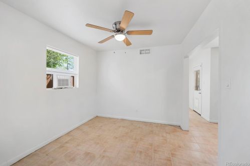 881 Victor St, Denver CO 80011-6548 exterior